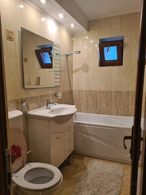 Inchiriez apartament cu 3 camere in c5 - imagine 8