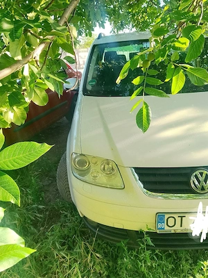 volkswagen Touran  2l  , 170 cai - imagine 6