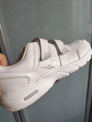 Adidași Reebok DMX Ride albi cu scai   Mărimea 43 (28 cm)