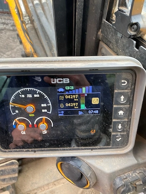Se vinde urgent Mini Excavator JCB - imagine 2
