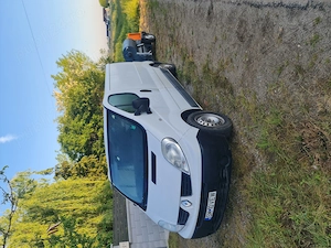 Renault Trafic 2,5 cdti 140 cp