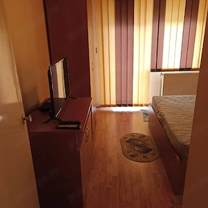 Ap 3 camere etaj 1 cu garaj  - imagine 2