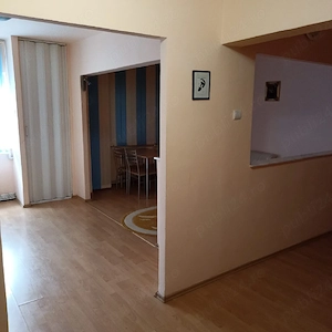 Ap 3 camere etaj 1 cu garaj  - imagine 4