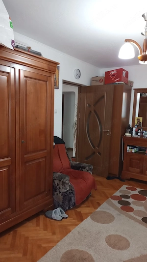 Apartament decomandat 3 camere + living de vanzare in zona Ostroveni - imagine 7