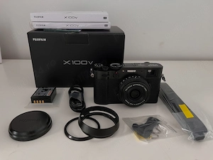 Fuji X100V negru cu accesorii originale
