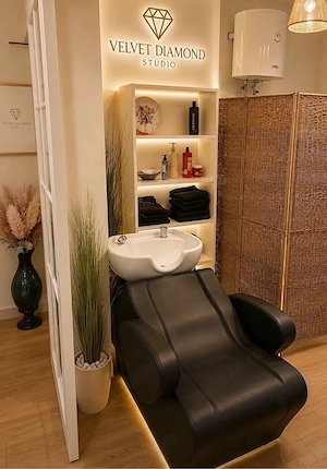 Salonul Velvet Diamond Studio isi mareste echipa !