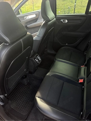 Volvo xc40 diesel - imagine 5