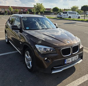 BMW X1 xDrive20d X-Line   177 CP   Automat   Bi-Xenon - Navigație mare - imagine 2