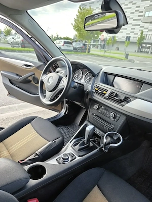 BMW X1 xDrive20d X-Line   177 CP   Automat   Bi-Xenon - Navigație mare - imagine 6
