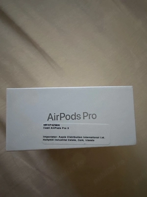 AirPods 3 Pro