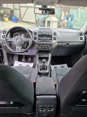Vw Tiguan Highline 2.0 tdi 177 cp 2012  Xenon manual  - imagine 3