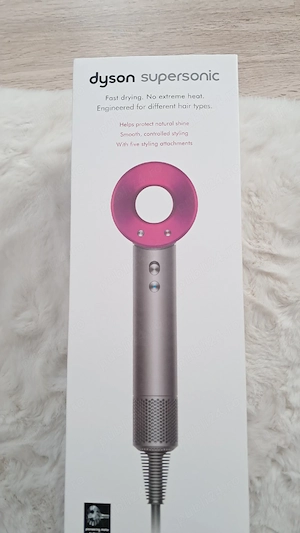 Dyson hairdryer HD06 100% original