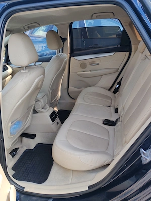 Vând BMW Active tourer 218i - imagine 7