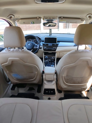 Vând BMW Active tourer 218i - imagine 9