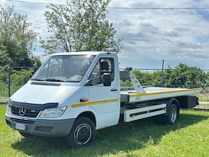Mercedes Spriner 2.7   km 79.000  Ac - imagine 3