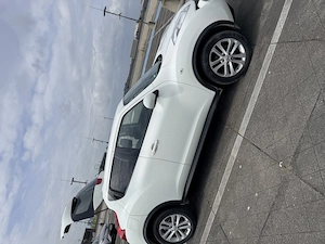 Vând mașina mea Nissan Juke anul 2013 mașină fiabilă , bine întreținută cu un consum mic . 