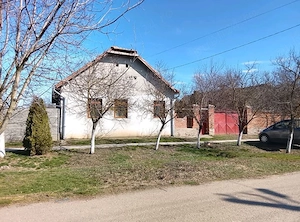 Casă de vanzare, in zonă centrală, in Nădab, jud.Arad