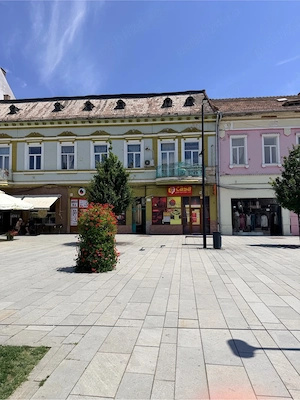 Inchiriez Spatiu Comercial in centrul Turzii - imagine 4