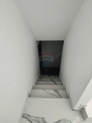 Apartament cu 5 camere de vânzare în zona Precista - imagine 10