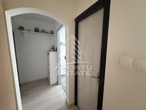 Apartament cu 3 camere de vânzare , etajul 2 , Zona Lipovei, Timisoara - imagine 12