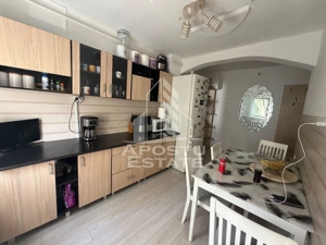 Apartament cu 3 camere de vânzare , etajul 2 , Zona Lipovei, Timisoara - imagine 10