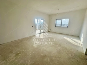 Duplex cu 5 camere in zona benzinariei Eso din Giroc - imagine 2