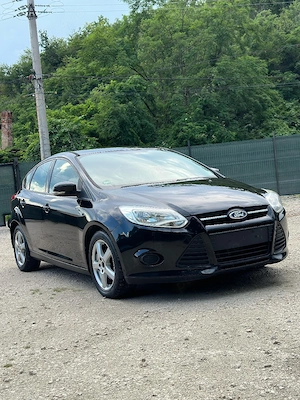 Ford focus  - imagine 5
