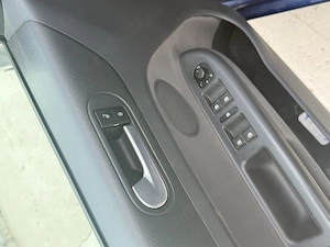 Golf Plus 1.9 TDI - imagine 10