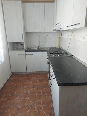 Apartament 2 camere de vinzare - imagine 2