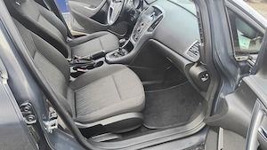 Opel Astra j 1.4 turbo - imagine 9