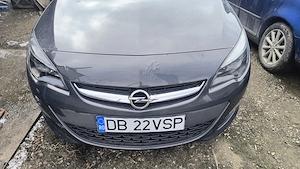 Opel Astra j 1.4 turbo - imagine 5