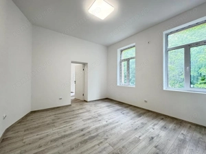 Spațiu renovat lângă Mitropolie | pretabil birouri | etaj 1 - imagine 9