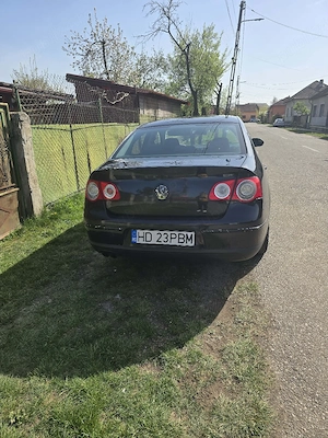 Volkswagen Passat  - imagine 4