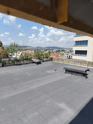 Apartament cu 1 cameră situat ultracentral în Piața Victoriei lângă Hotel Grand, et. 8 din10. - imagine 9
