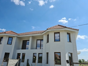 apartament spatios 150 mp utili zona melody paulesti are curte proprie nu comuna