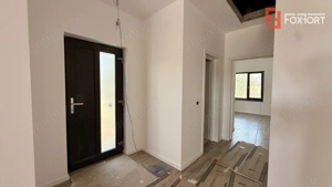 Duplex cu 3 camere si 2 bai pe parter, zona Albina - imagine 8