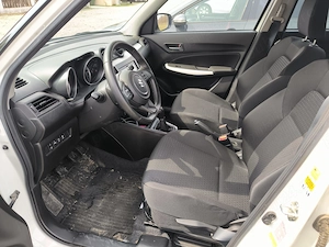 Unic proprietar vand Suzuki Swift 1.2 Dualjet 12V 5MT MHEV Passion - imagine 7