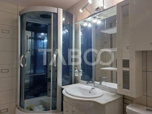 Apartament spatios 49 mp 2 camere decomandate 2 balcone Cisnadie - imagine 11