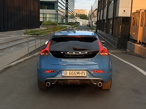 Volvo v40 R design - imagine 4