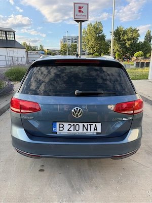 Wolkswagen Passat 2.0 TDI DSG Comfortline - imagine 4