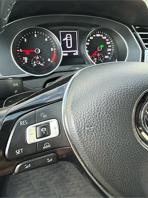 Wolkswagen Passat 2.0 TDI DSG Comfortline - imagine 7