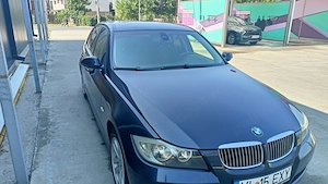 Vând BMW Seria 3 318d - model E90 berlina - imagine 4