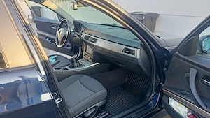 Vând BMW Seria 3 318d - model E90 berlina - imagine 7