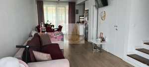 Casă înșiruită, 3 cam, 2 bai 80mp | Zona Cora Dumbrăvița |
