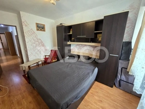 Apartament decomandat 3 camere 2 bai 66 mp parcare boxa Terezian Sibiu - imagine 12