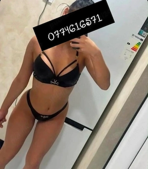 Buna sunt sofiii  ori ce ce vrei tu   