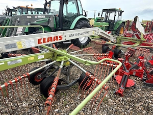 Grebla Claas Liner 650TWIN .