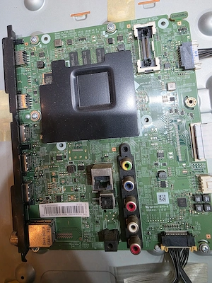 Dezmembrez tv Samsung ue48j5500
