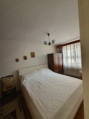 Vând apartament cu doua camere  - imagine 5