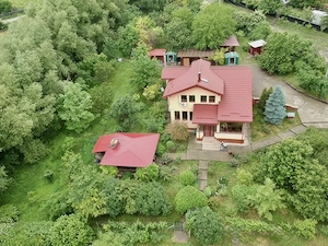 Proprietar vand vilă 268 mp cu 8.800 mp teren, intimitate deosebită   Gura Văii, Neamț   - imagine 3